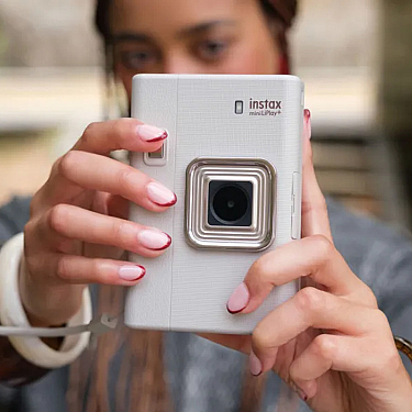 Fotoaparat Fujifilm Instax Liplay Plus BG VN Fotoaparat Fujifilm Instax Liplay Plus BG VN