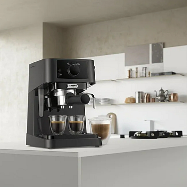 Qəhvə bişirən Delonghi EC890.M